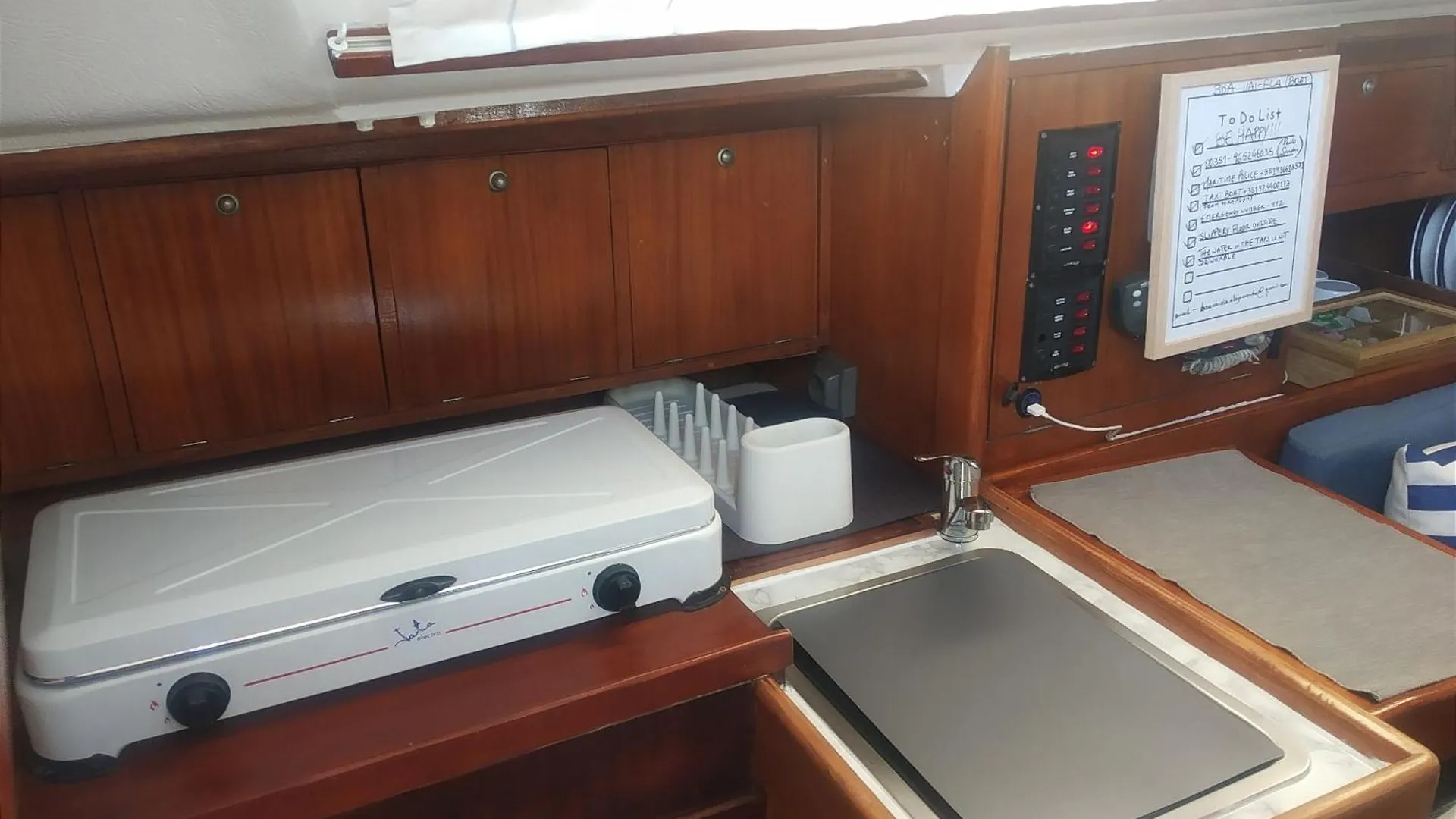 Houseboat - Faro In Ria Formosa Hotel 0*,